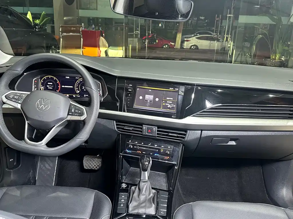 Volkswagen Passat — фото 22