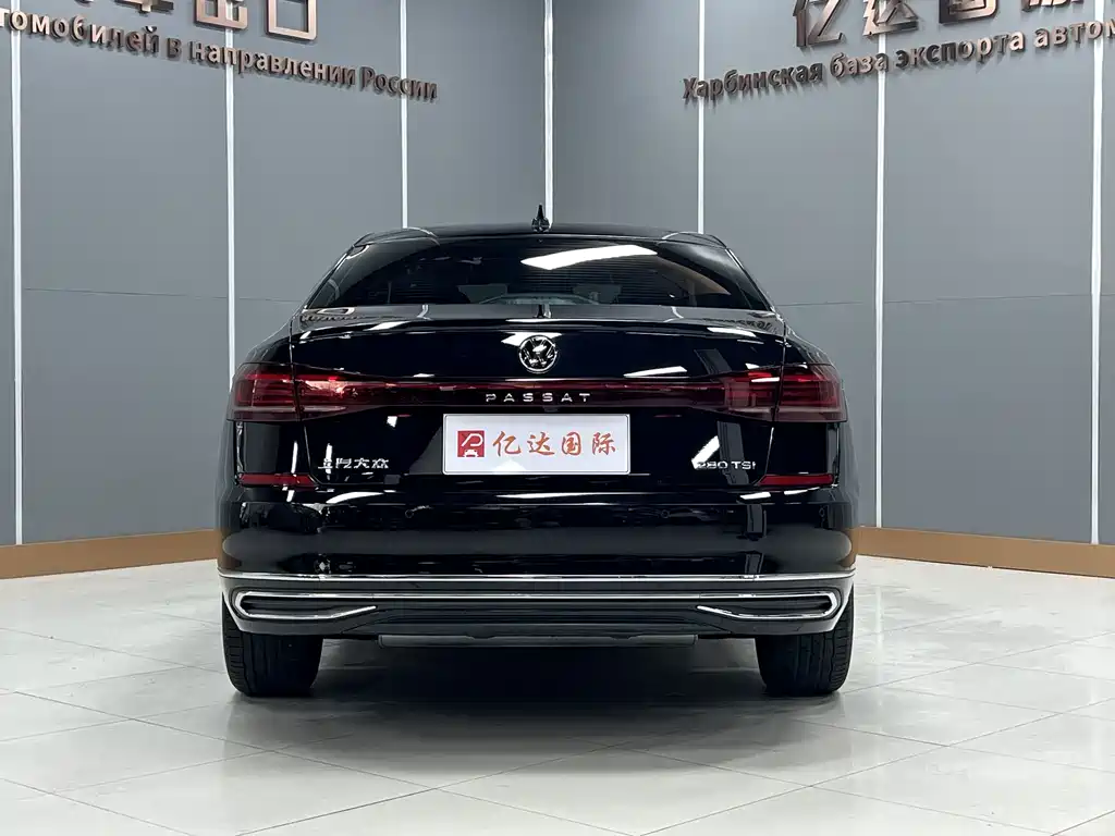Volkswagen Passat — фото 5