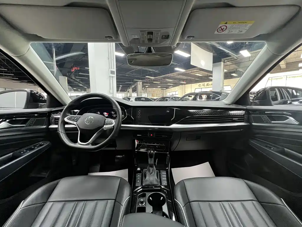 Volkswagen Passat — фото 9