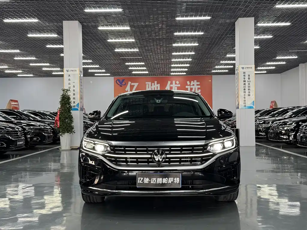 Volkswagen Passat — фото 2