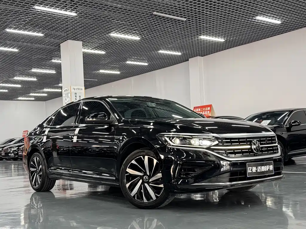 Volkswagen Passat — фото 3