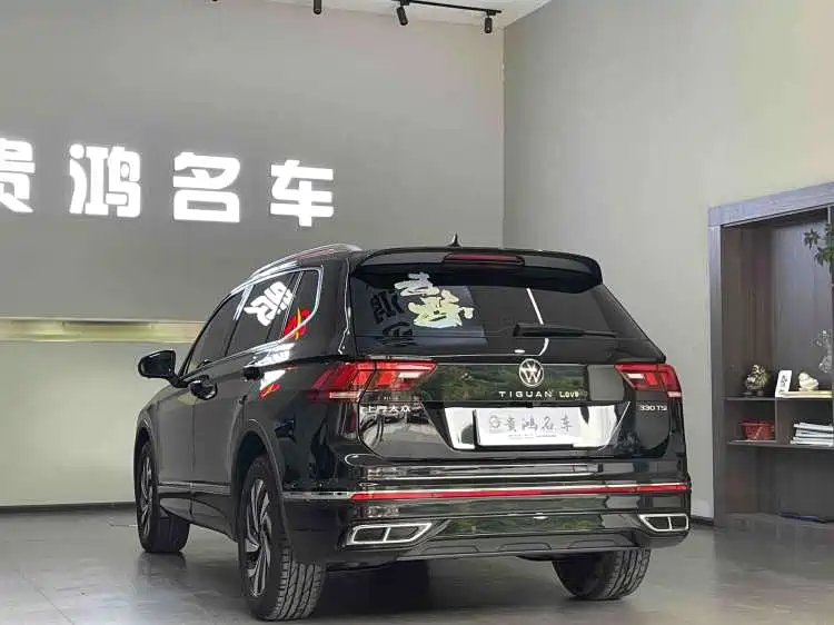 Volkswagen Tiguan L — фото 7