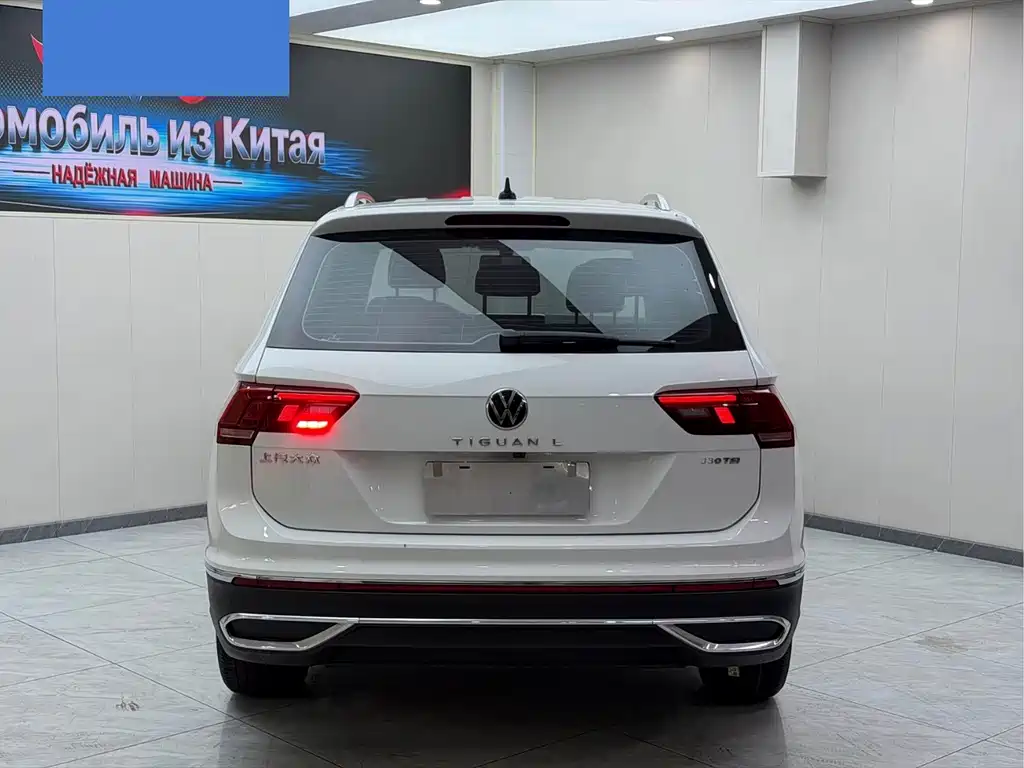 Volkswagen Tiguan L — фото 5