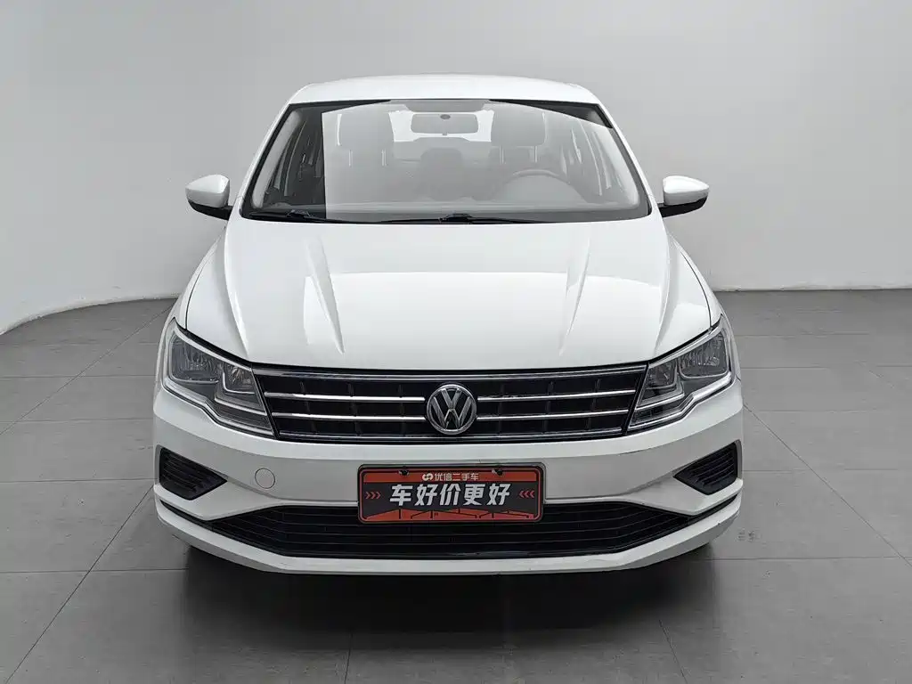Volkswagen Jetta — фото 3