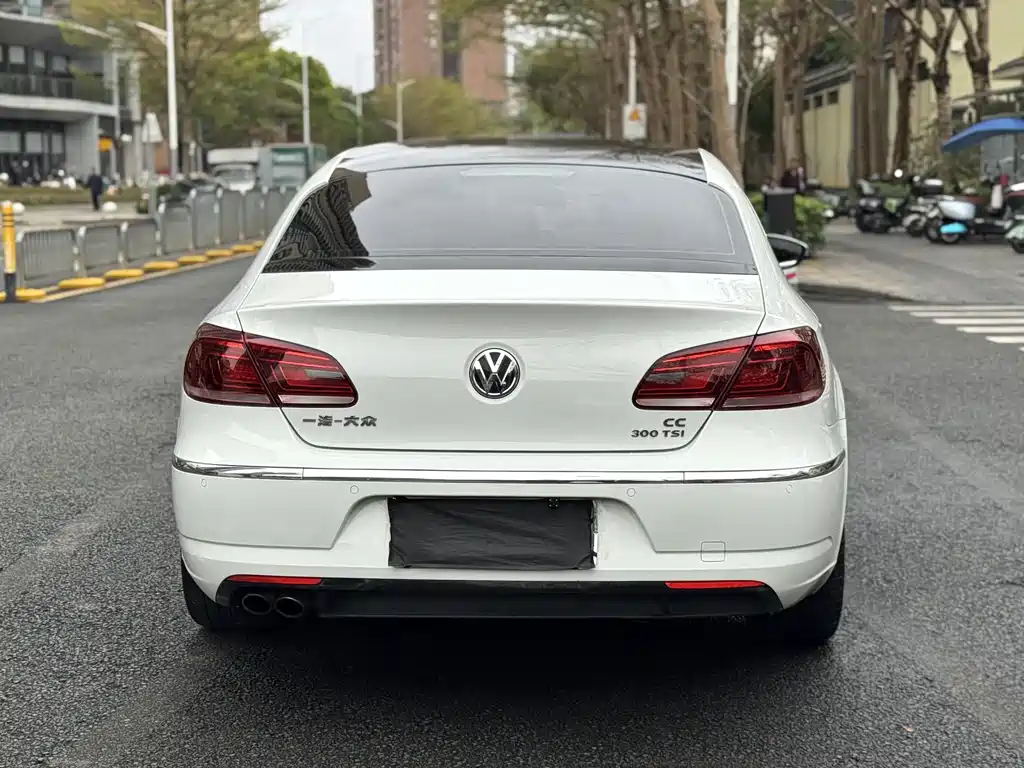 Volkswagen CC — фото 5