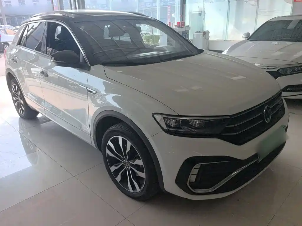 Volkswagen T-Roc — фото 23