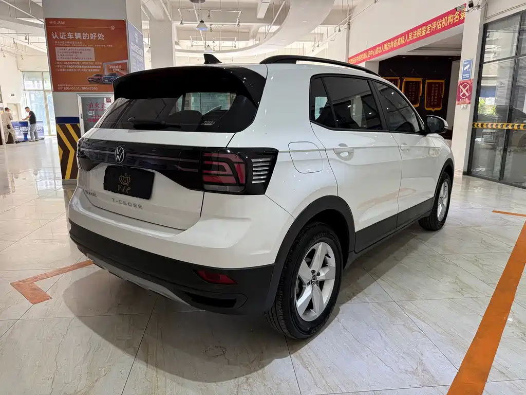 Volkswagen T-Cross — фото 4