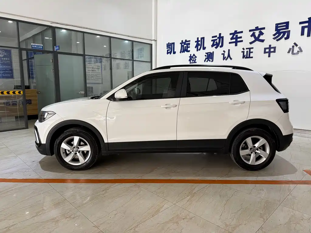 Volkswagen T-Cross — фото 7