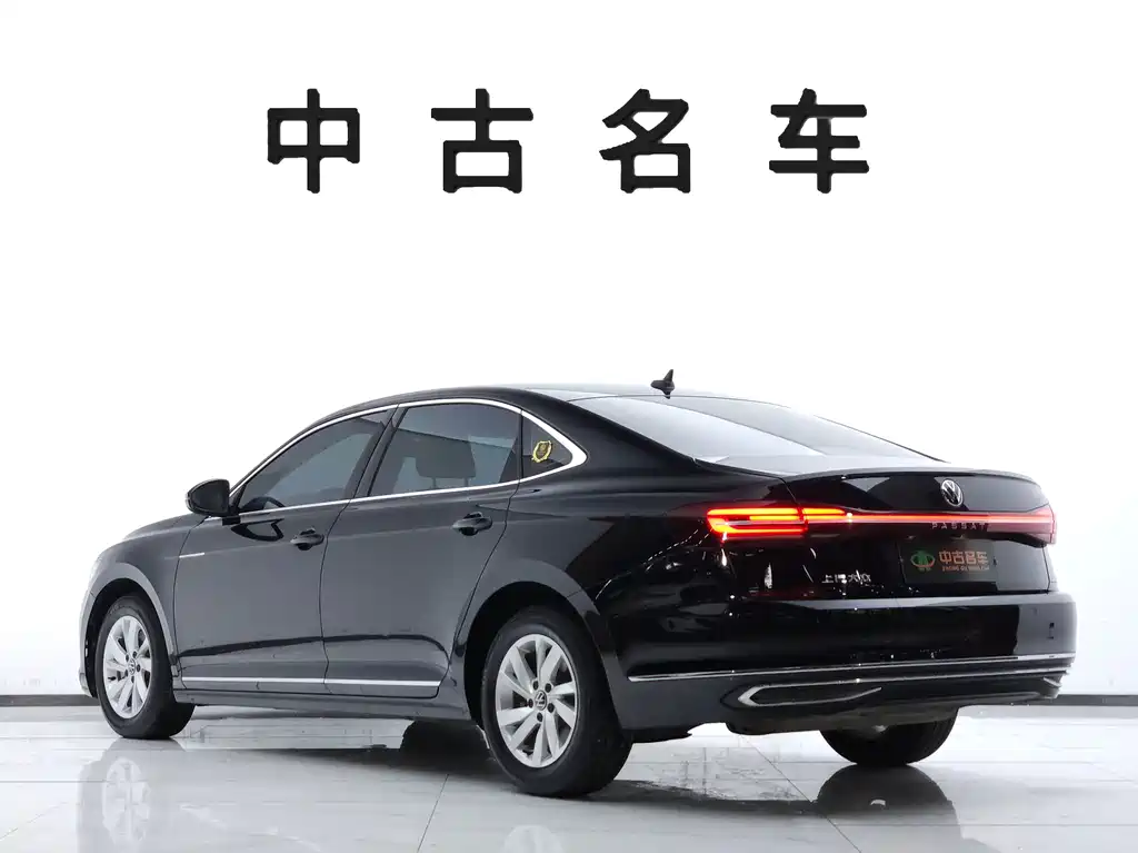 Volkswagen Passat — фото 6