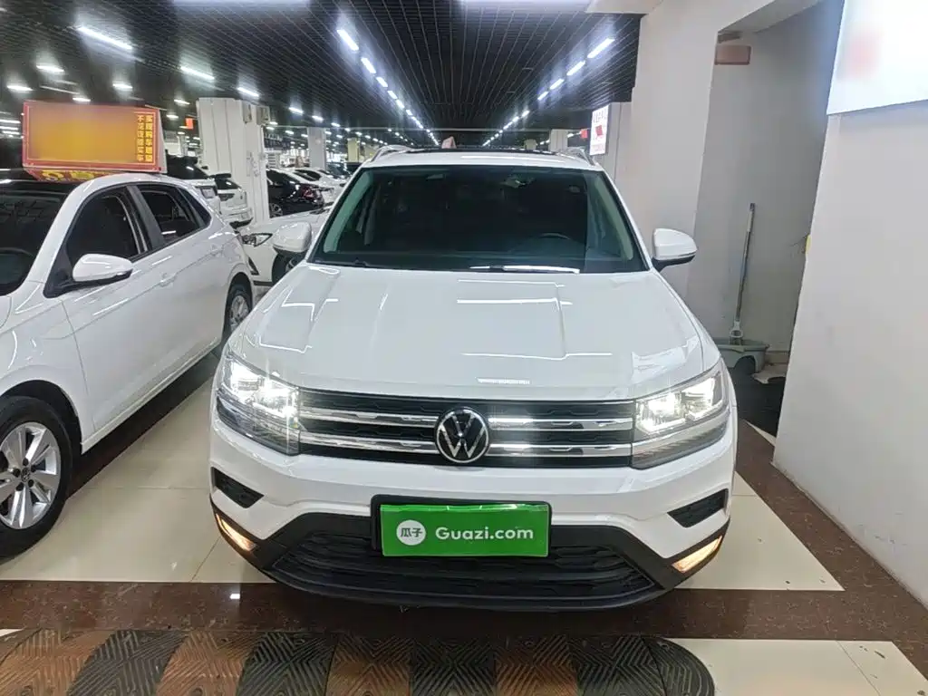 Volkswagen Tharu — фото 3