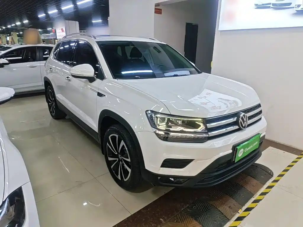 Volkswagen Tharu — фото 4