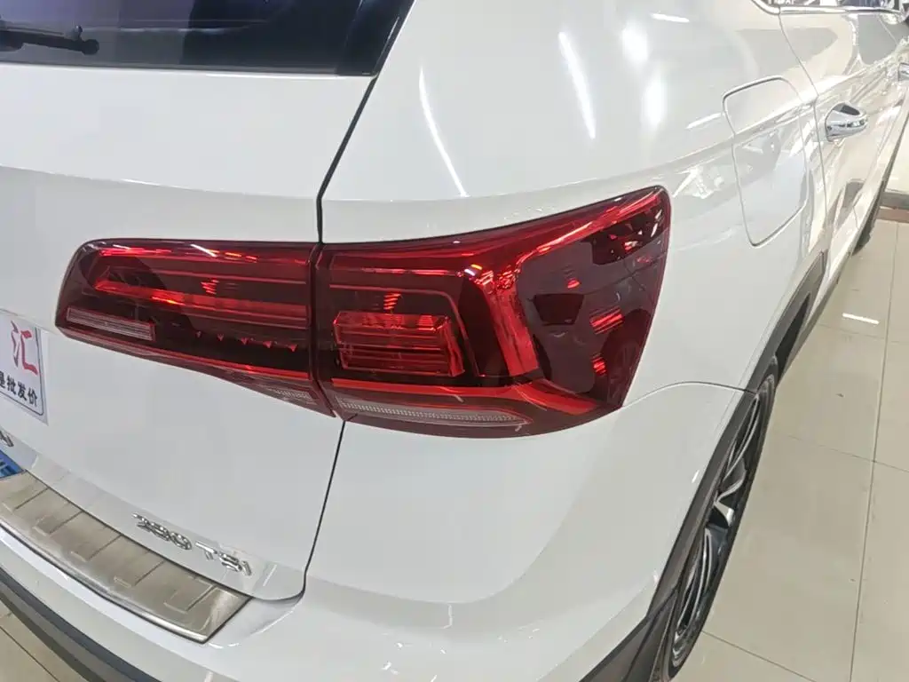 Volkswagen Tharu — фото 8