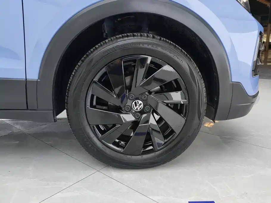 Volkswagen Tharu — фото 6