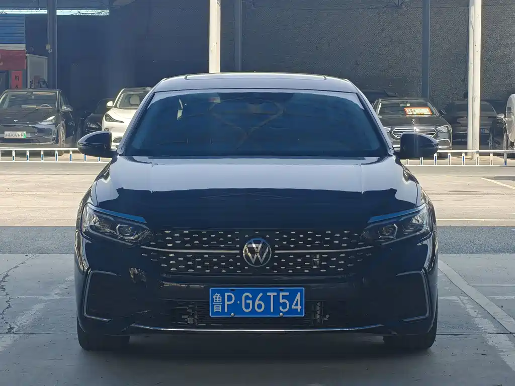 Volkswagen Passat — фото 2
