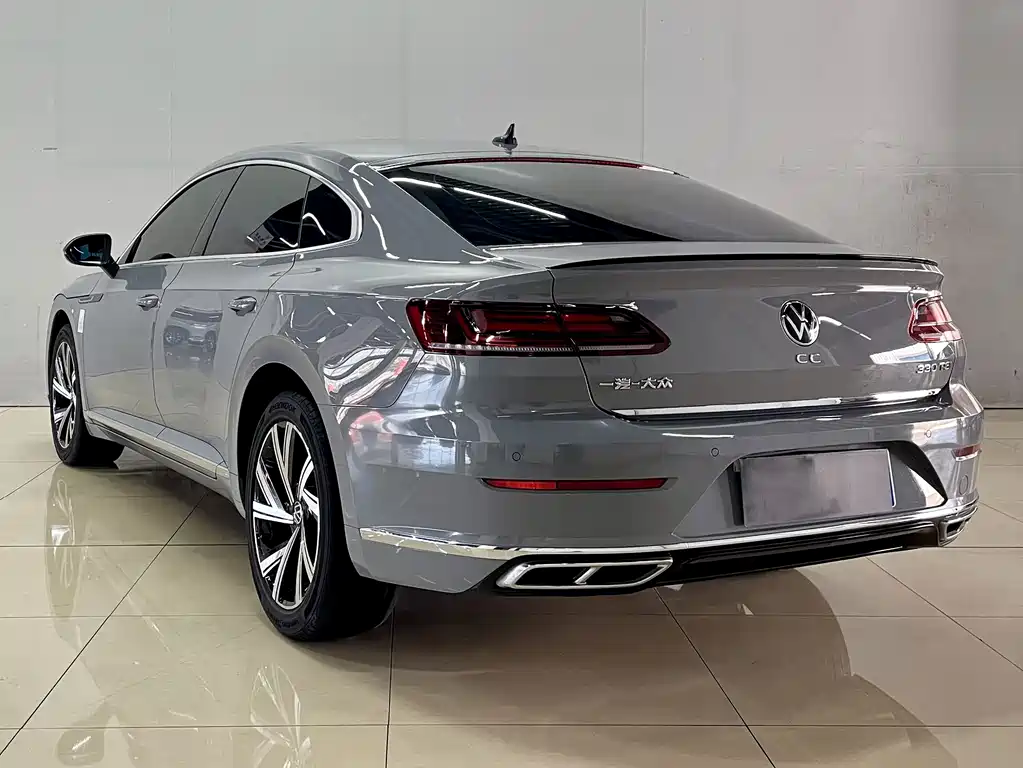 Volkswagen CC — фото 8