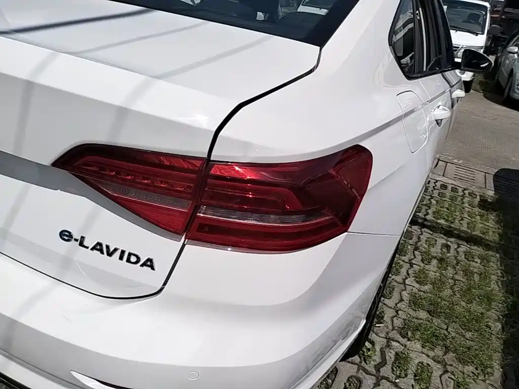 Volkswagen Lavida Pure Electric — фото 8