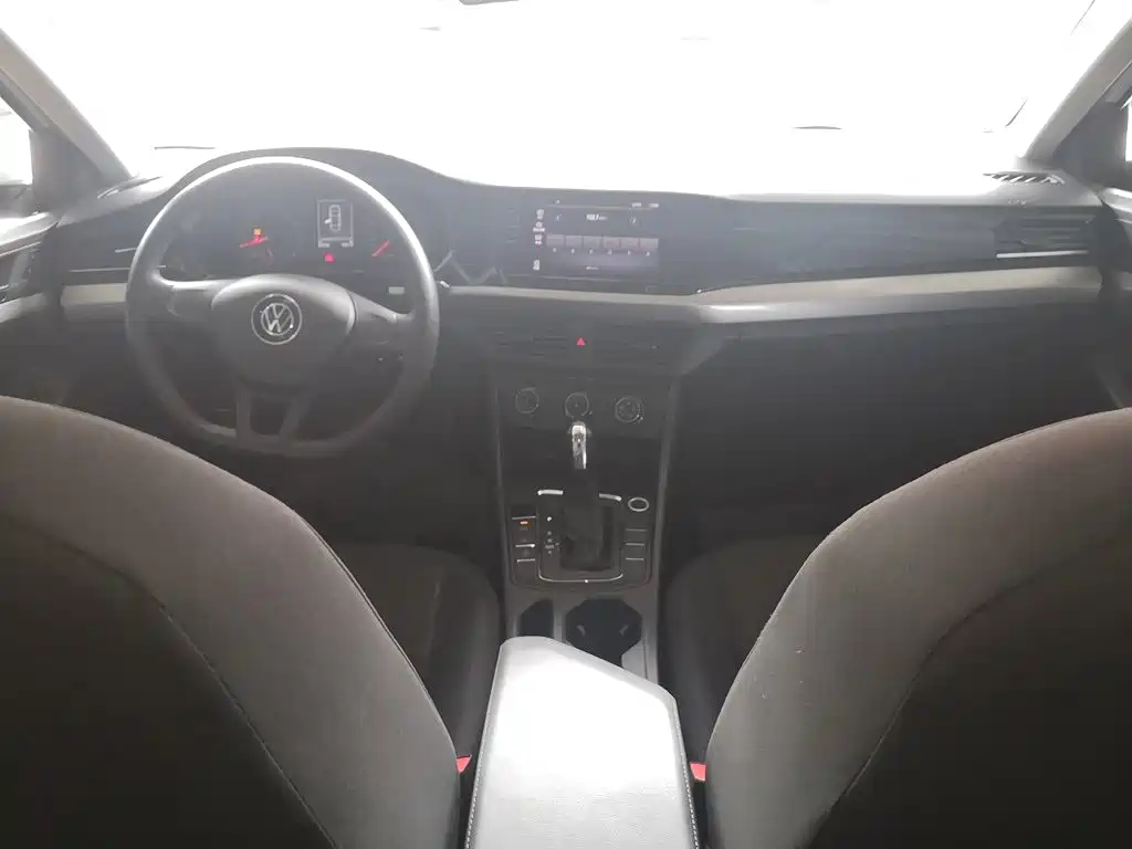 Volkswagen Bora — фото 6