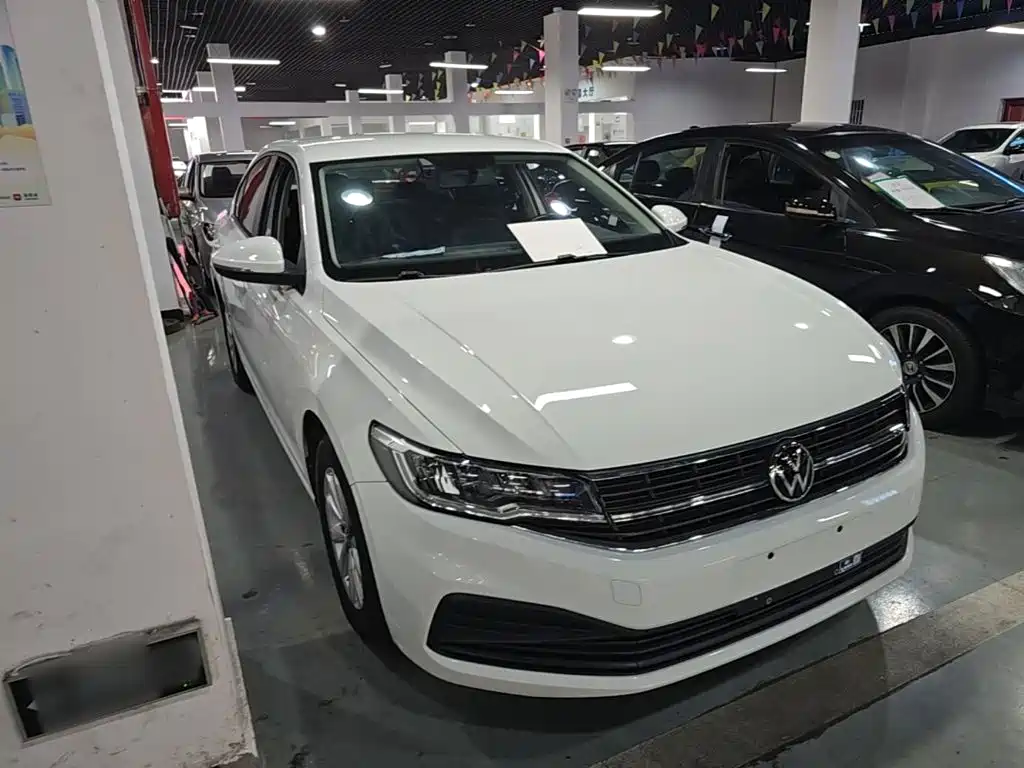 Volkswagen Bora — фото 4