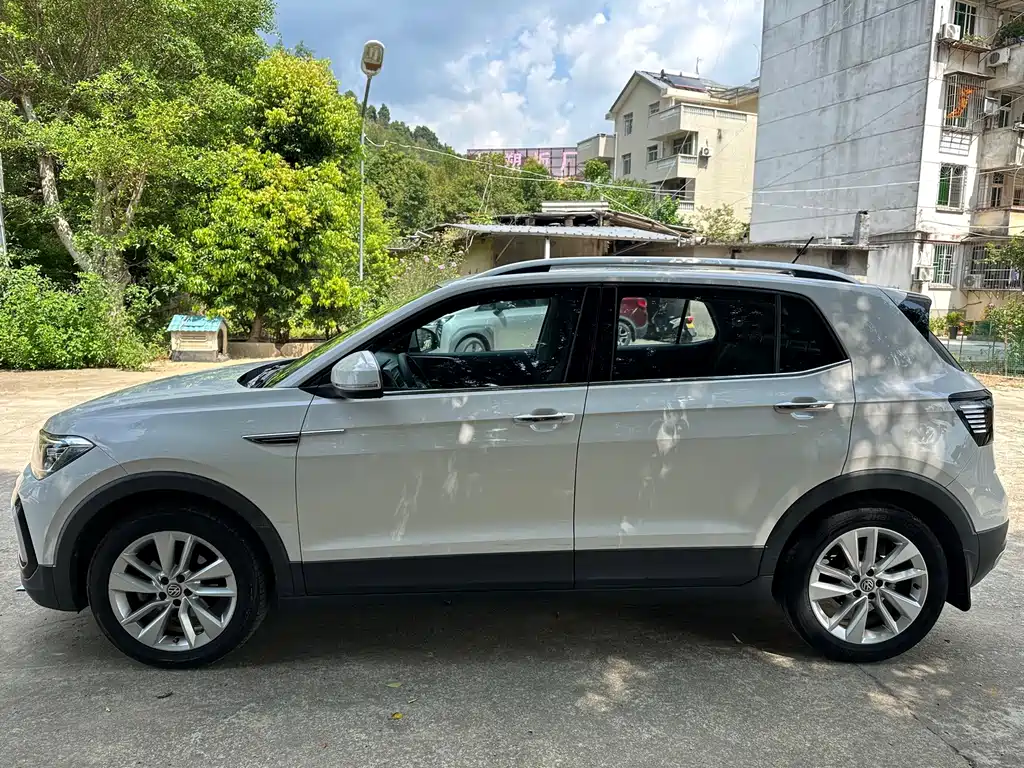 Volkswagen T-Cross — фото 3