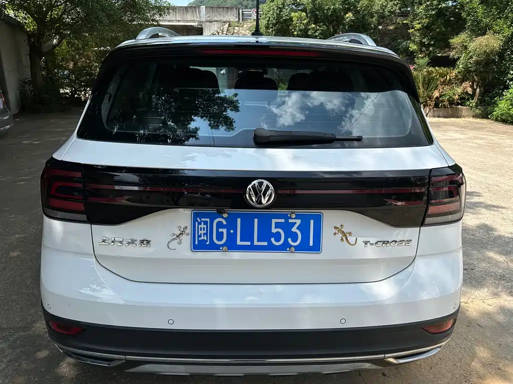 Volkswagen T-Cross — фото 8