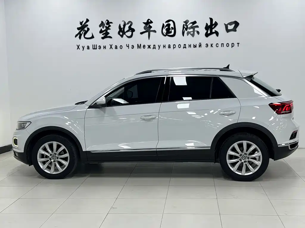 Volkswagen T-Roc — фото 4