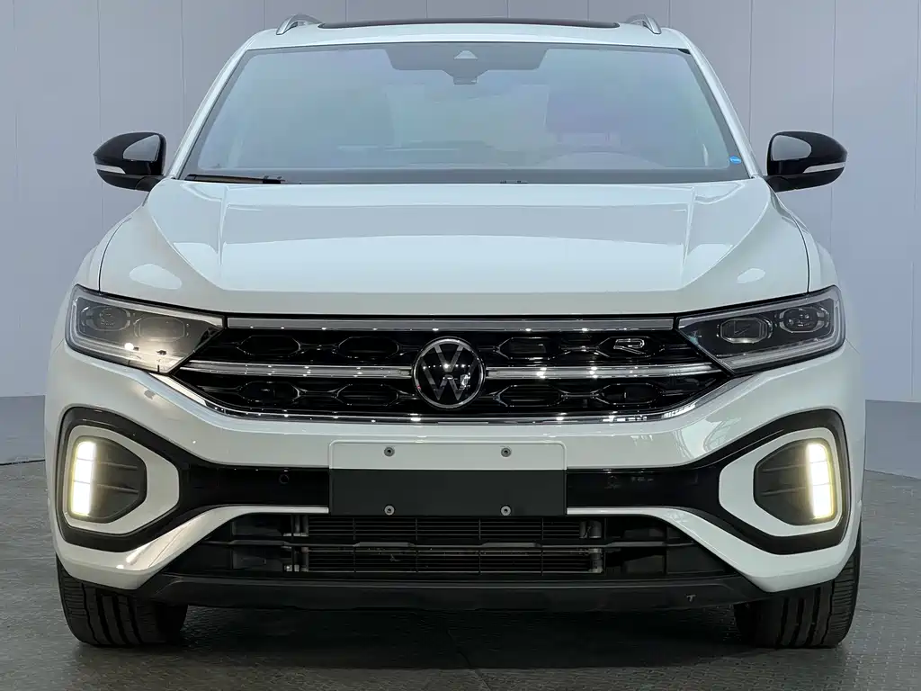 Volkswagen T-Roc — фото 3