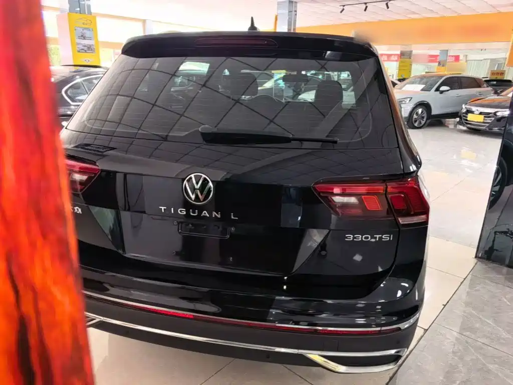Volkswagen Tiguan L — фото 6