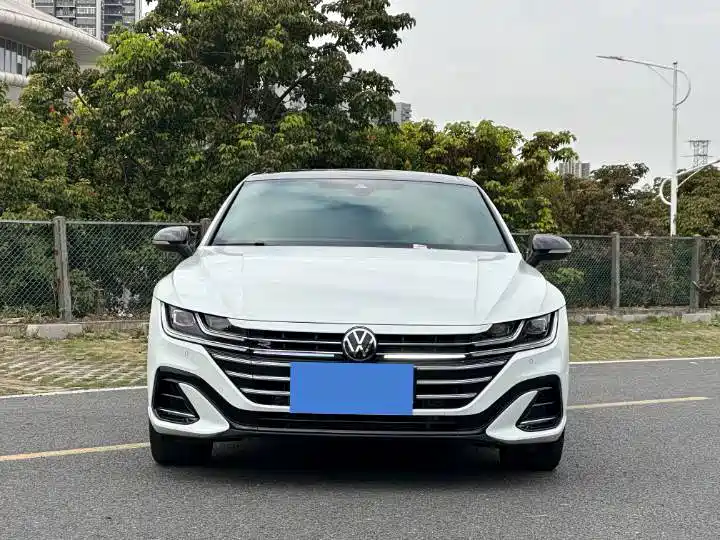 Volkswagen CC — фото 2