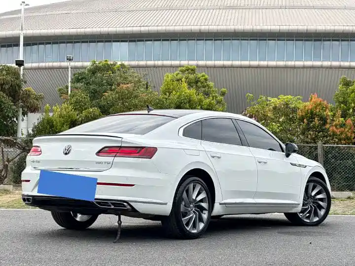 Volkswagen CC — фото 3