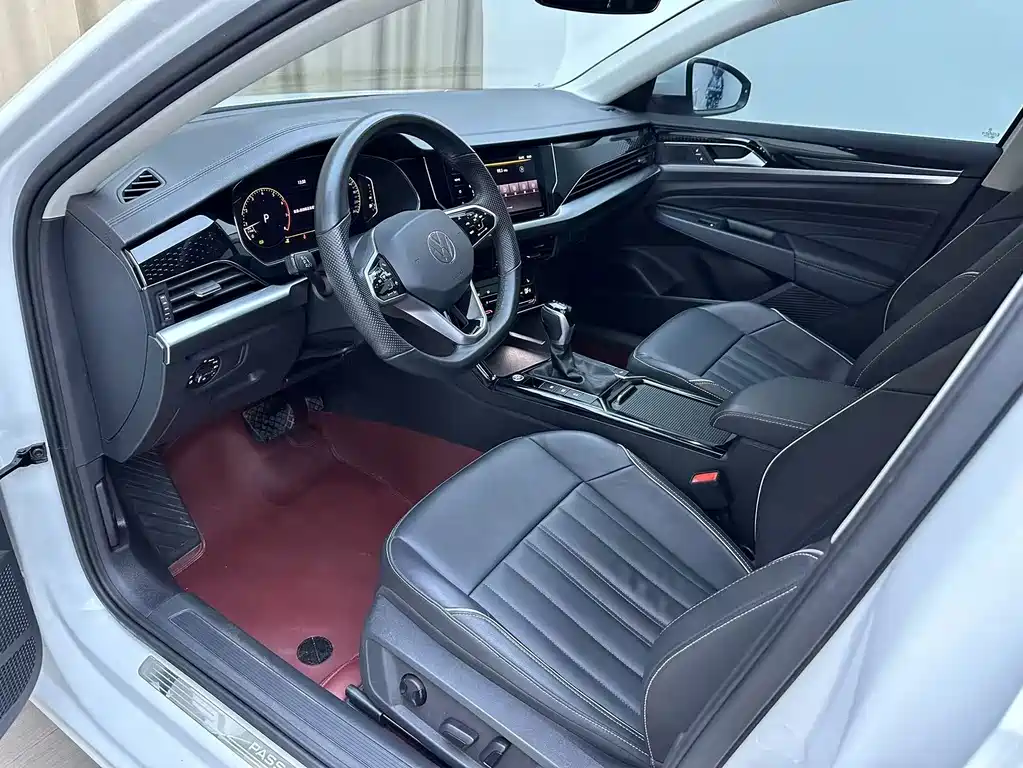 Volkswagen Passat — фото 17