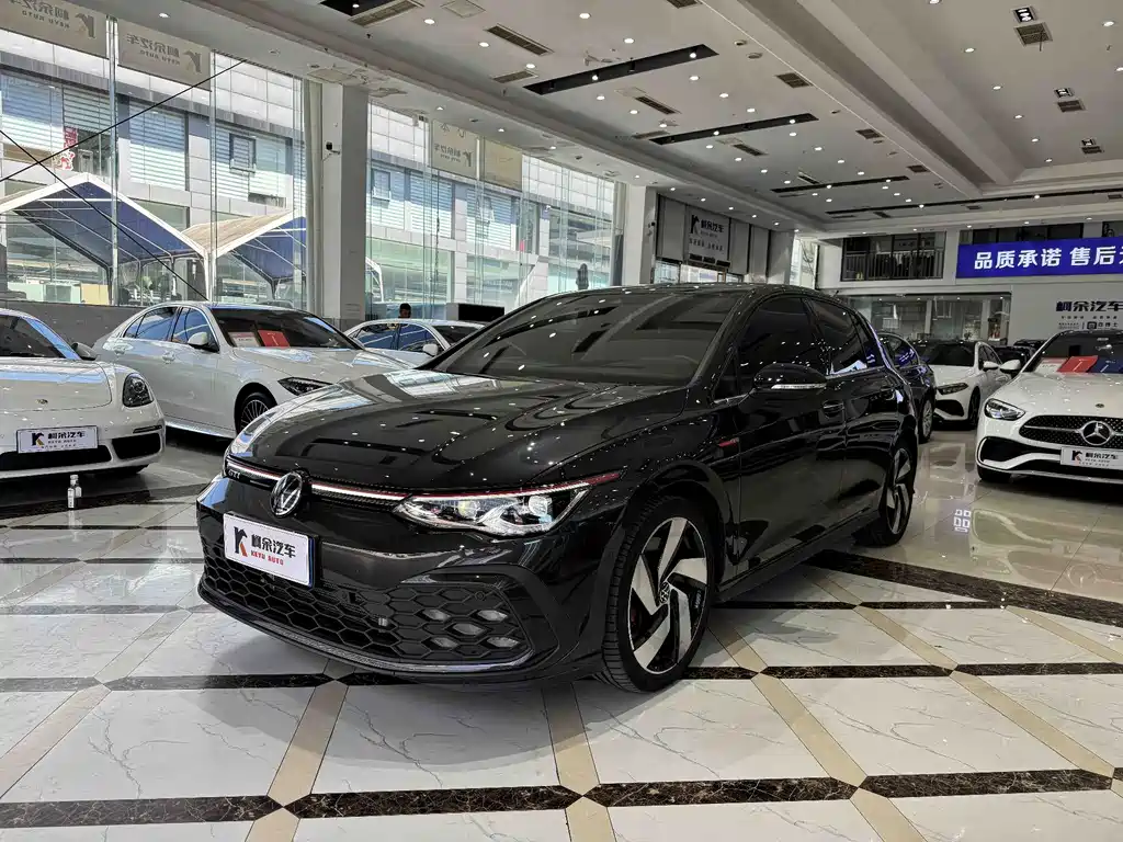 Volkswagen Golf GTI — фото 2