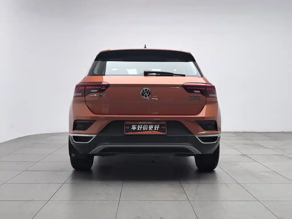 Volkswagen T-Roc — фото 4