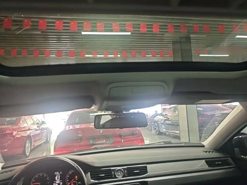 Volkswagen Passat — фото 18