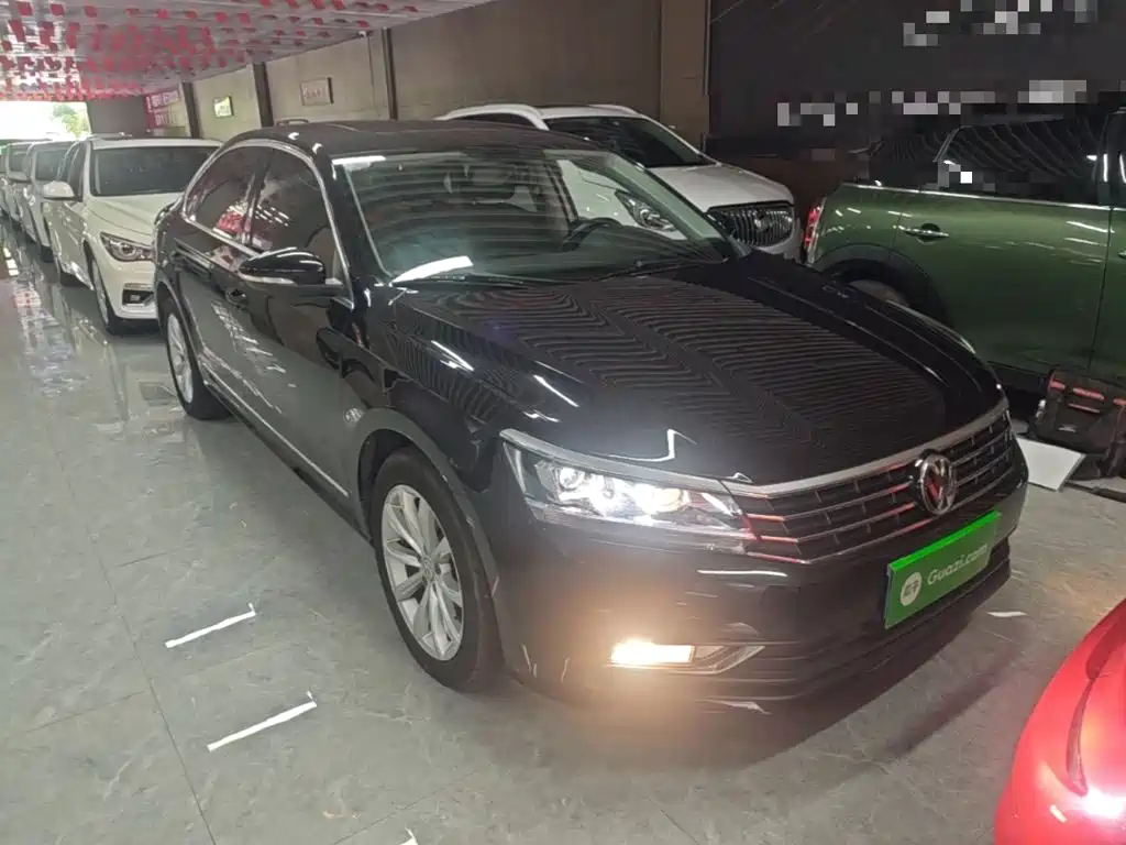 Volkswagen Passat — фото 4