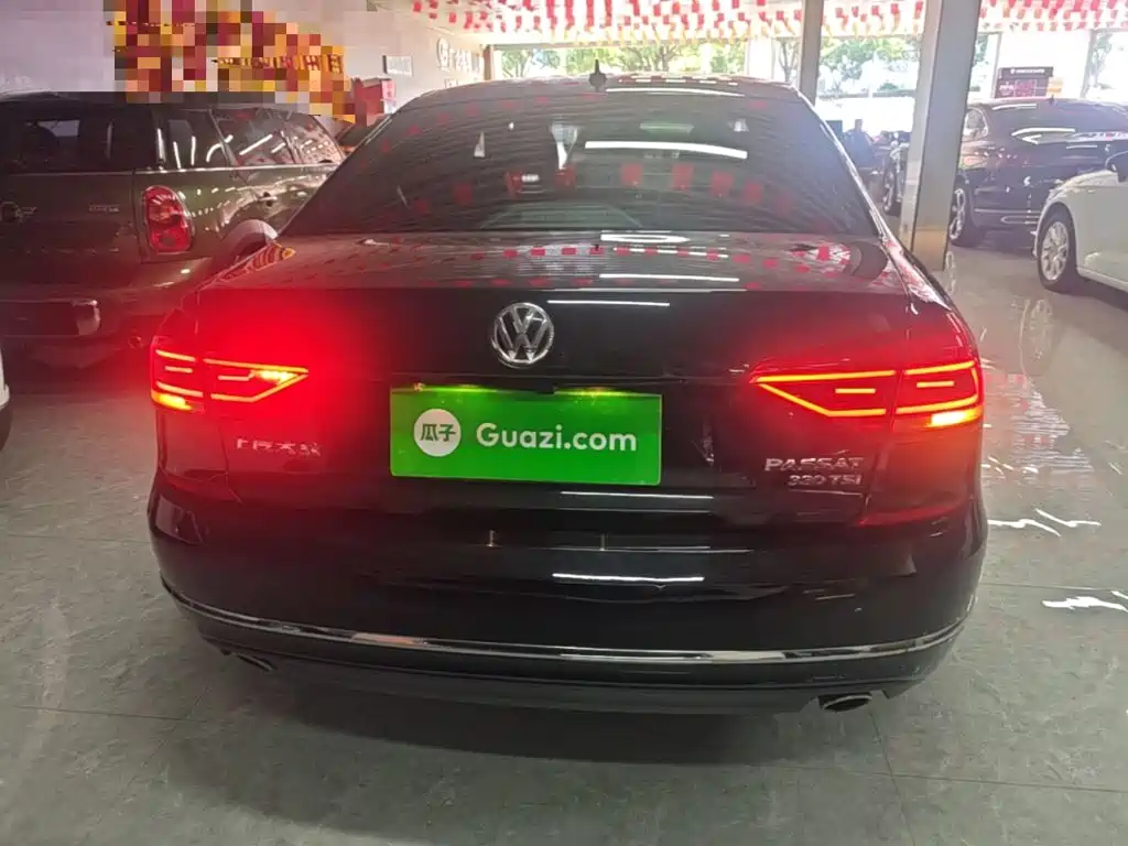 Volkswagen Passat — фото 6