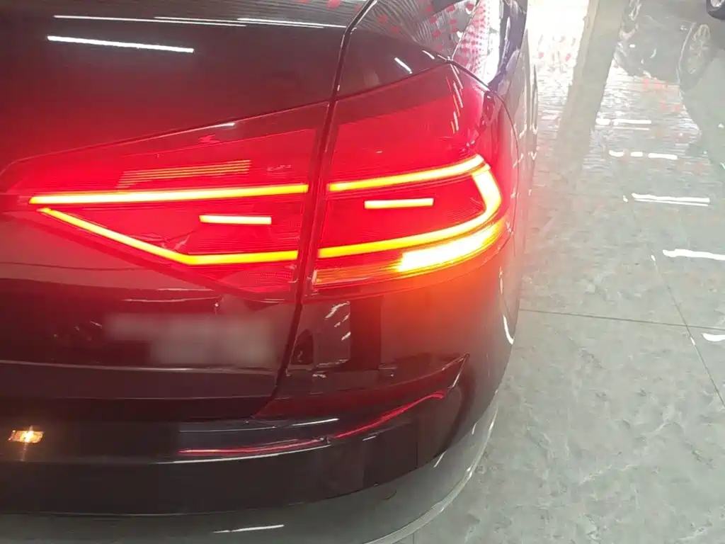 Volkswagen Passat — фото 8