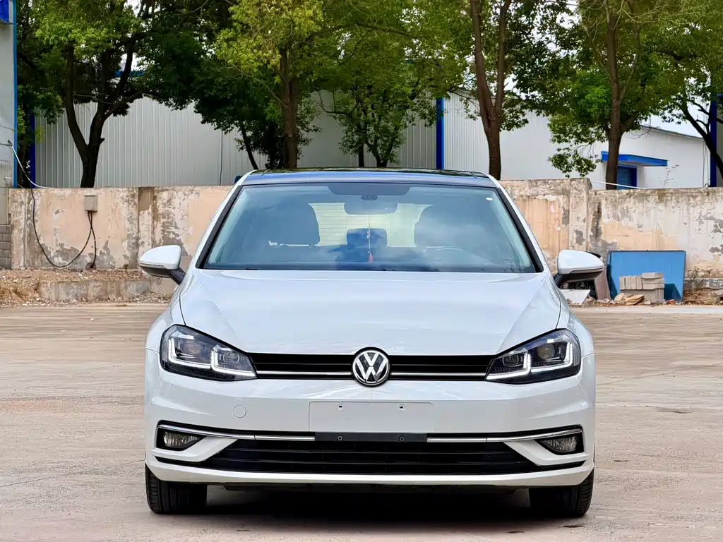 Volkswagen Golf — фото 2