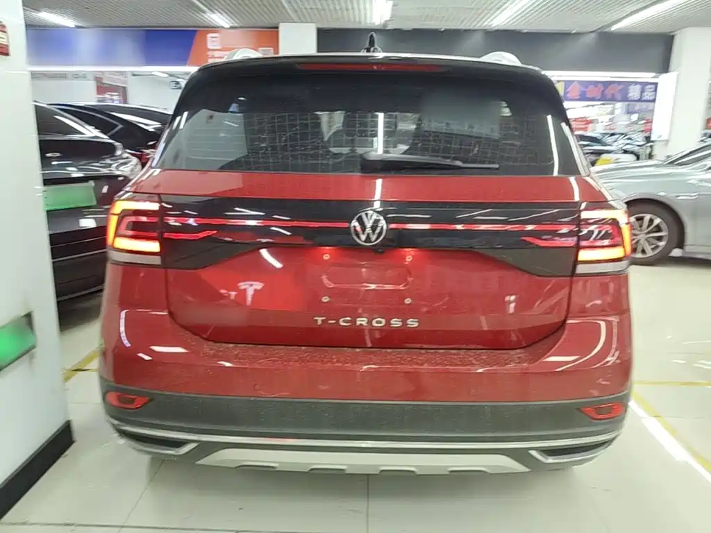 Volkswagen T-Cross — фото 6