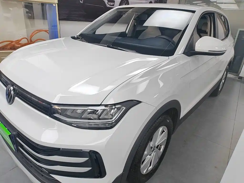 Volkswagen Tharu — фото 2