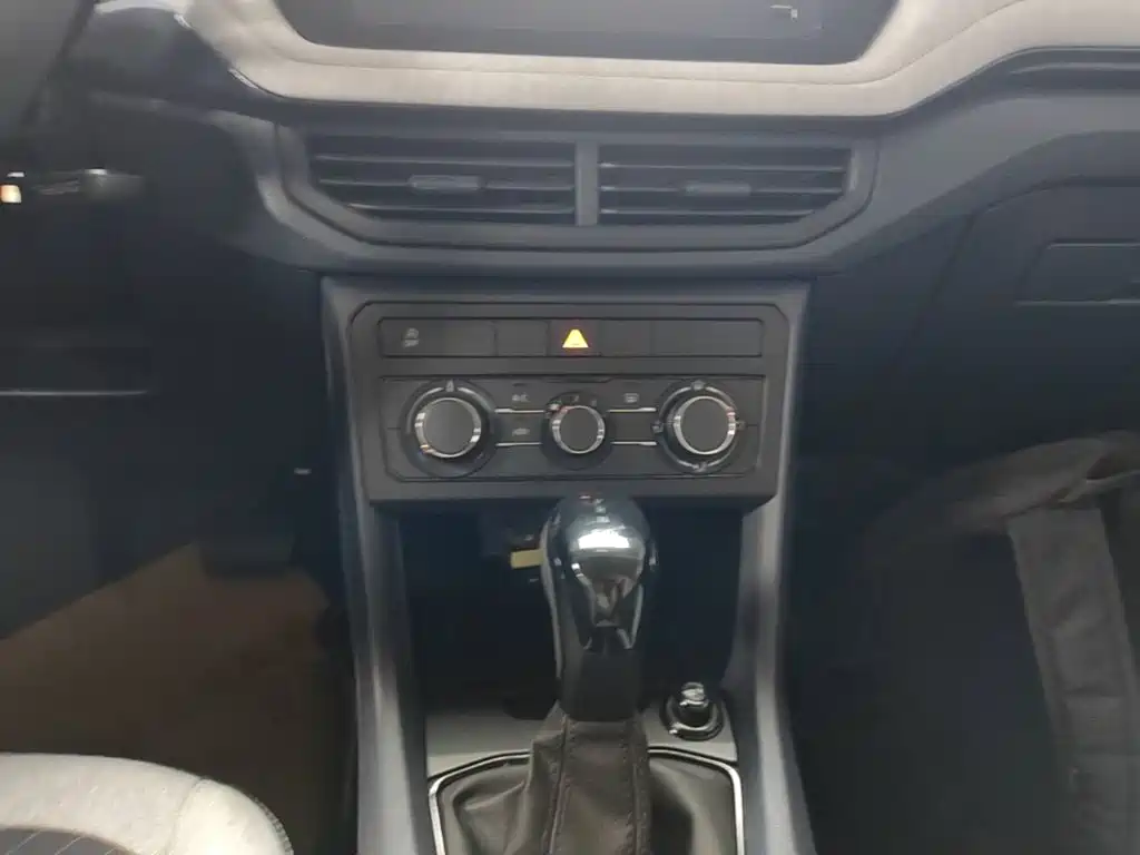 Volkswagen Tharu — фото 13