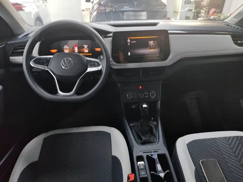 Volkswagen Tharu — фото 10