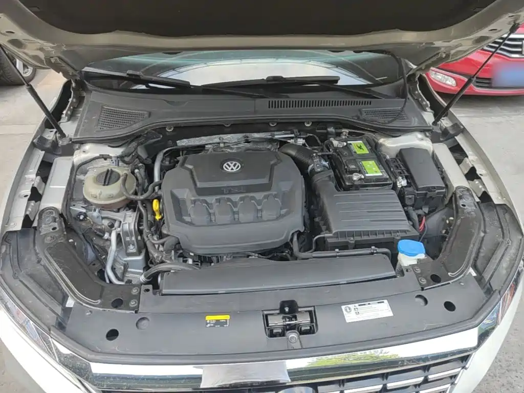 Volkswagen Passat — фото 20