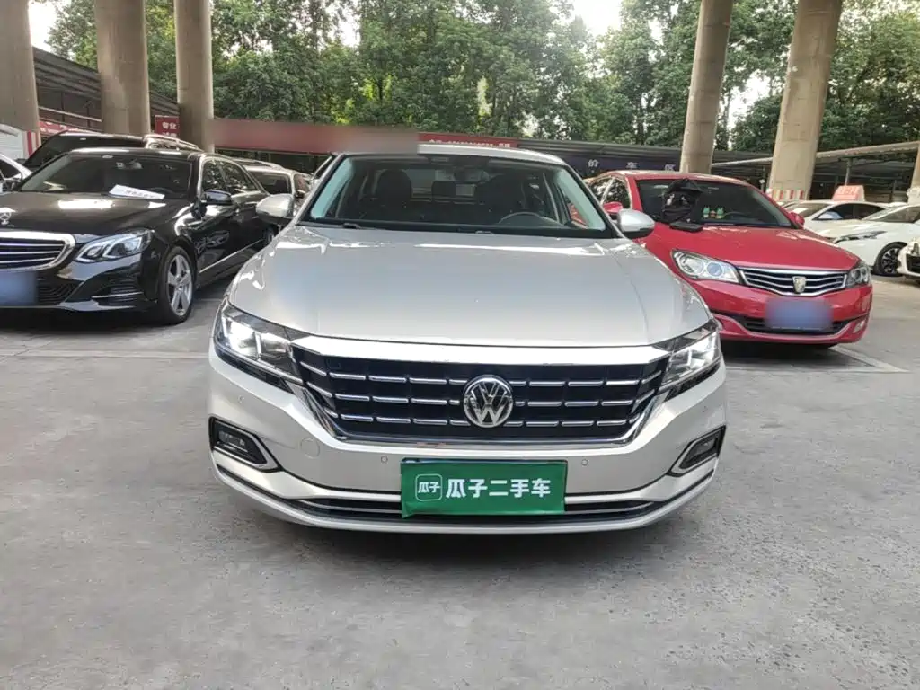 Volkswagen Passat — фото 3