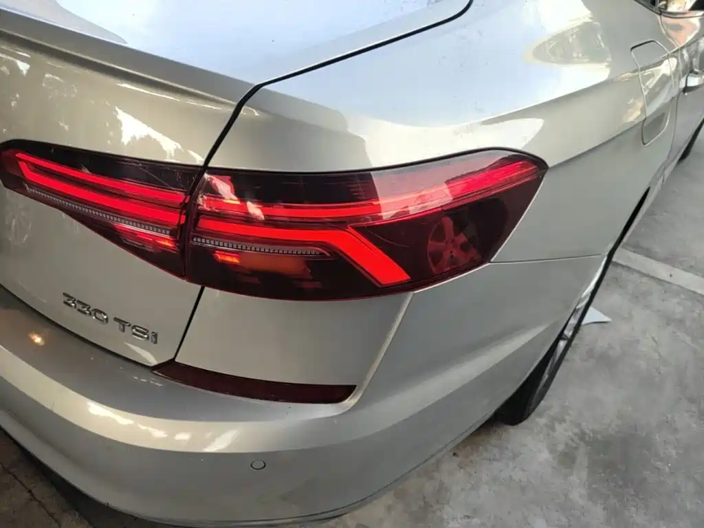 Volkswagen Passat — фото 8