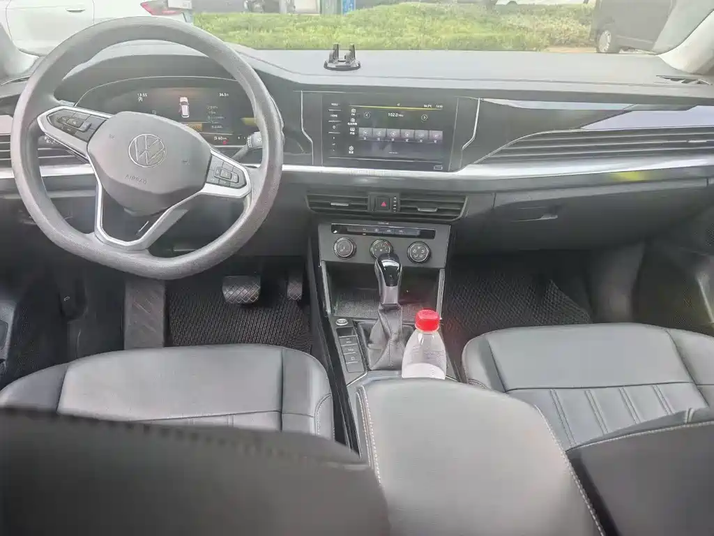 Volkswagen Passat — фото 3