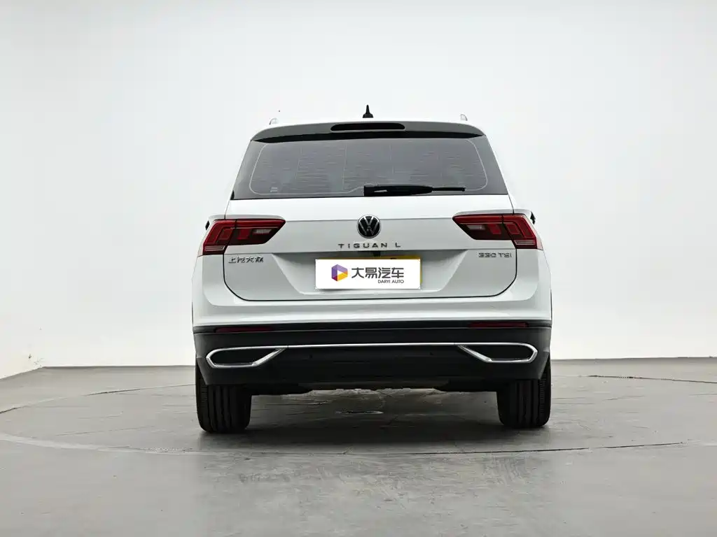 Volkswagen Tiguan L — фото 4