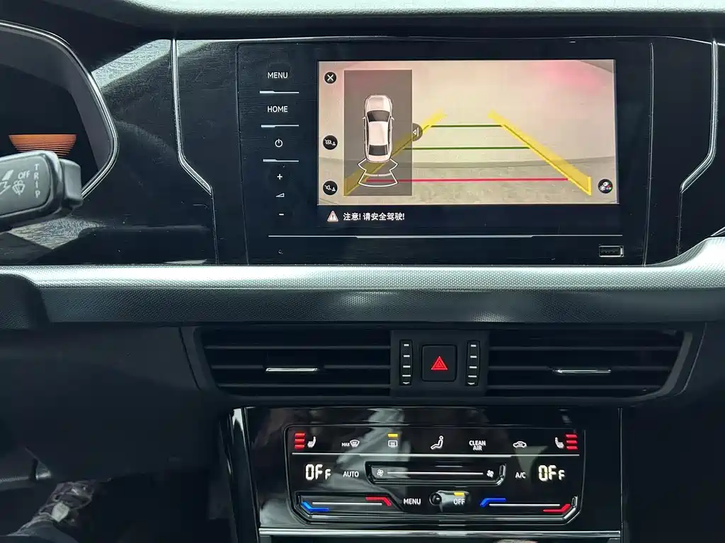 Volkswagen Passat — фото 13