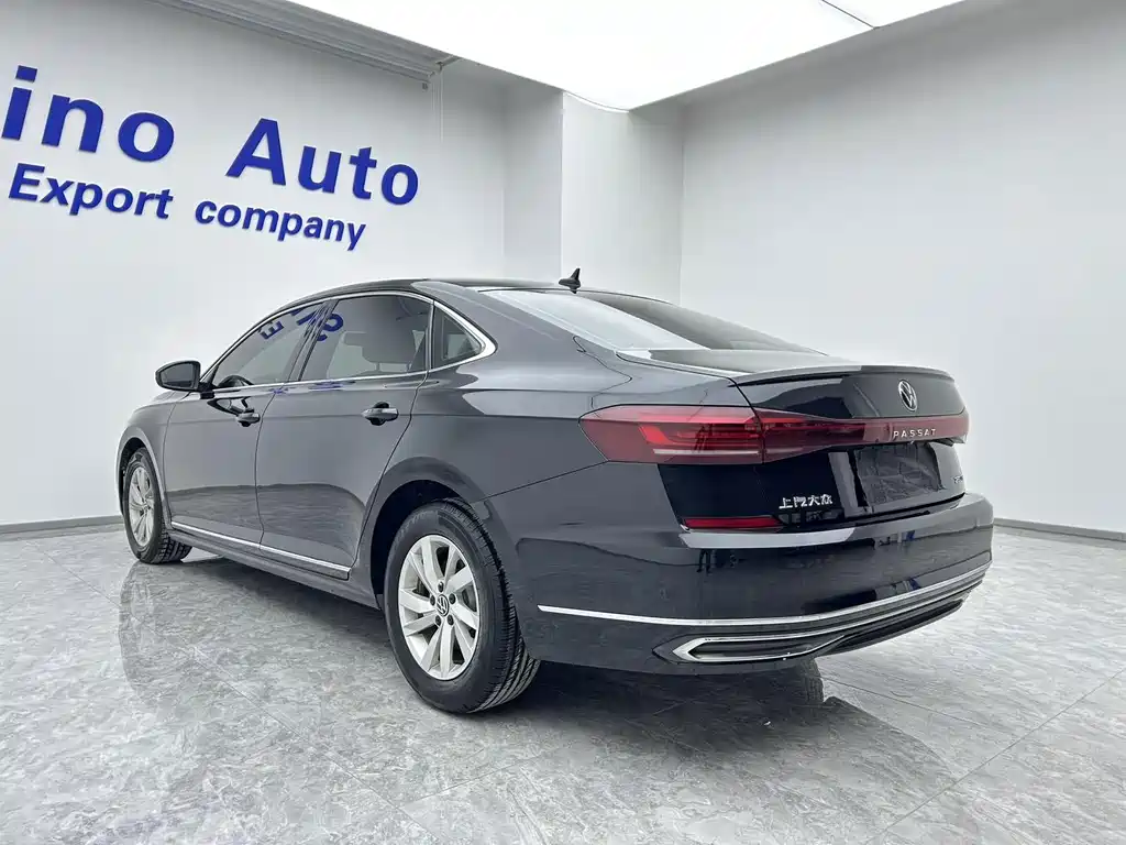 Volkswagen Passat — фото 3
