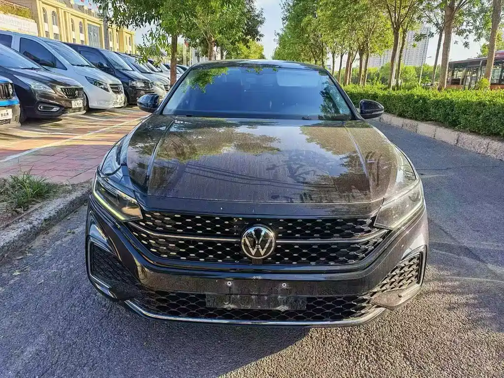 Volkswagen Passat — фото 2