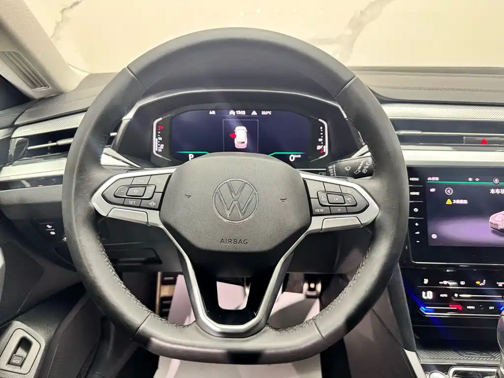 Volkswagen CC — фото 10